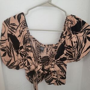 Wild Fable Women's Puff Short Sleeve Woven Tie-Front V-Neck Crop Top